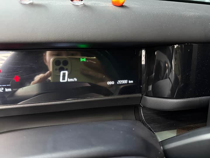 Фото 5 - Chery iCar 03