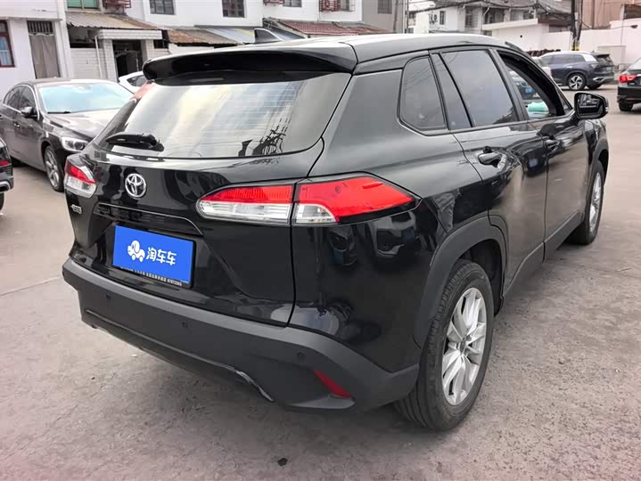 Фото 3 - Toyota Corolla Cross