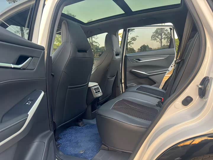 Фото 6 - Changan CS75 Plus