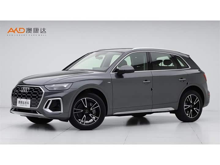 Фото 1 - Audi Q5L