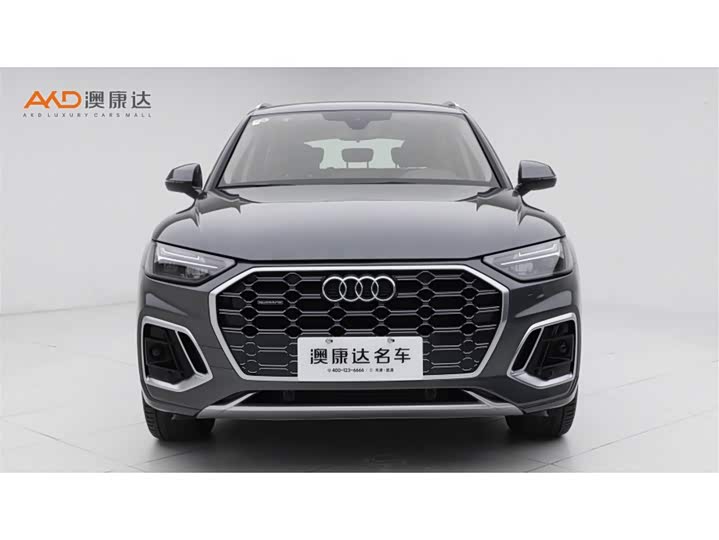 Фото 2 - Audi Q5L