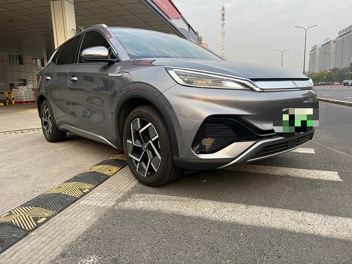 Фото 3 - BYD Yuan Plus