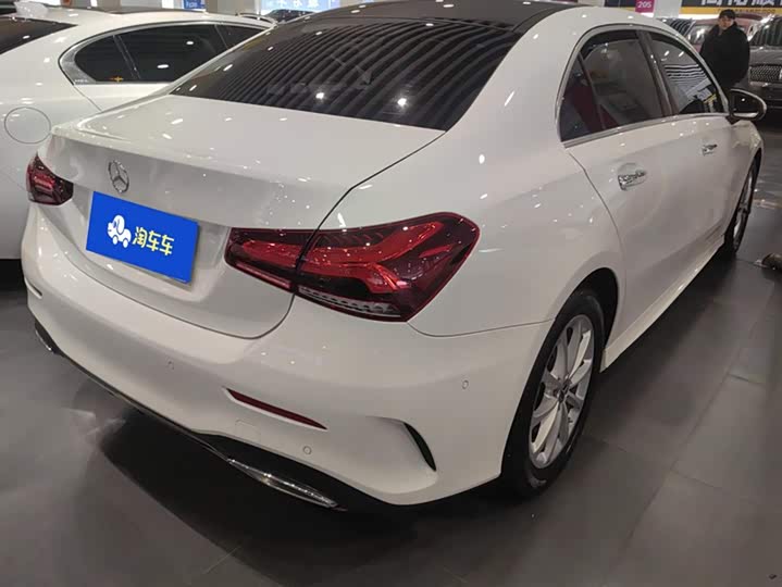 Фото 3 - Mercedes-Benz A-Class