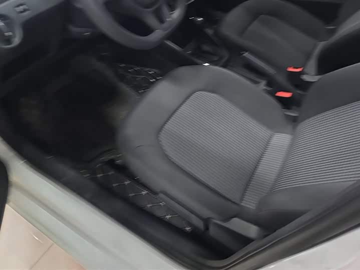 Фото 9 - Volkswagen Santana