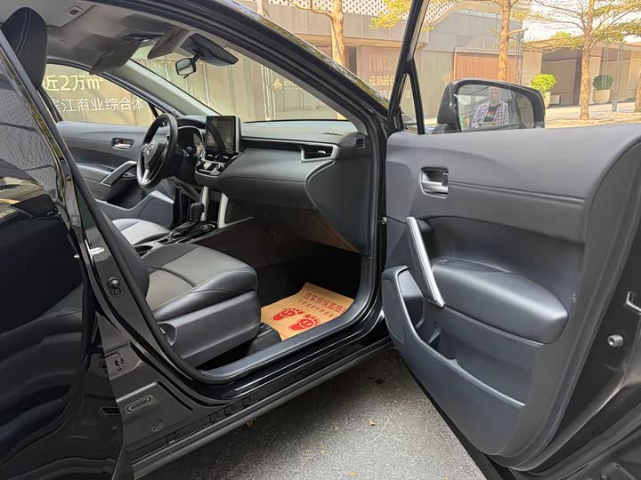 Фото 9 - Toyota Frontlander