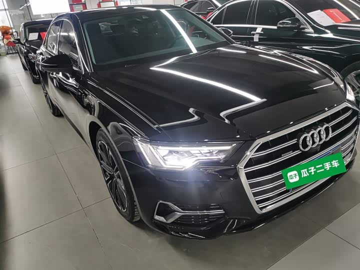 Фото 4 - Audi A6L