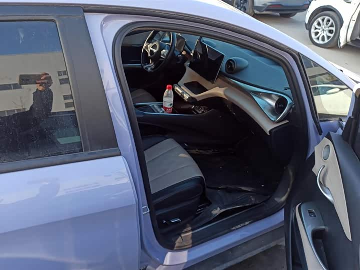 Фото 8 - BYD Dolphin