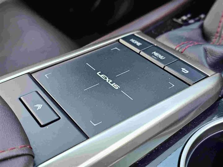 Фото 8 - Lexus RX