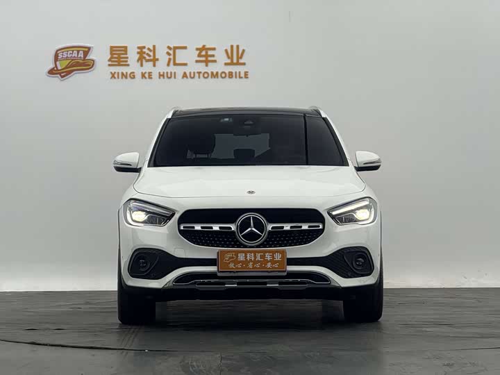 Фото 2 - Mercedes-Benz GLA-Class