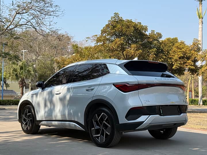 Фото 8 - BYD Yuan Plus