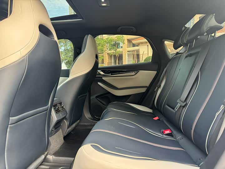 Фото 8 - BYD Qin Plus