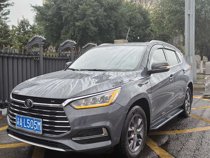 Фото 1 - BYD Song