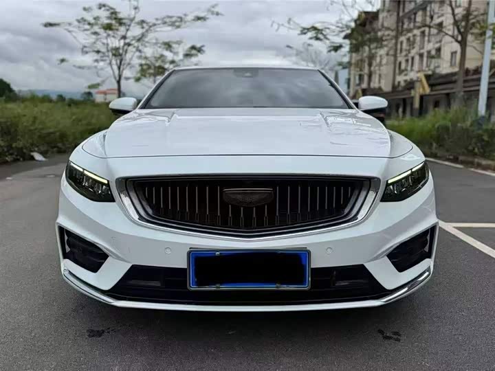 Фото 3 - Geely Preface