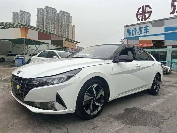 Фото 1 - Hyundai Elantra N line