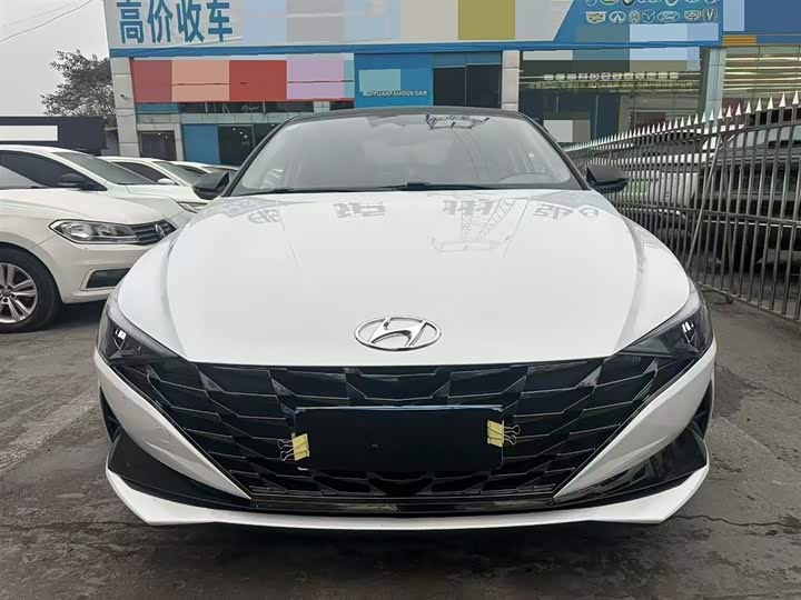 Фото 2 - Hyundai Elantra N line