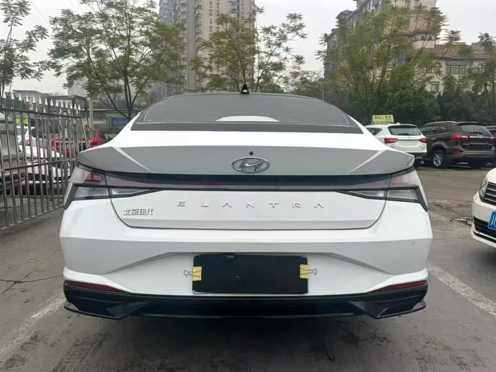 Фото 8 - Hyundai Elantra N line