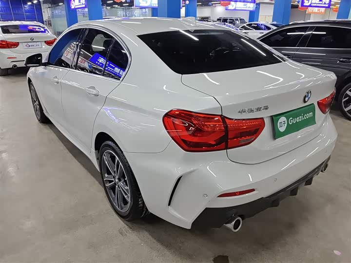 Фото 5 - BMW 1 Series