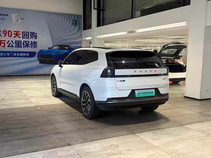 Фото 4 - Volvo XC70 Hybrid