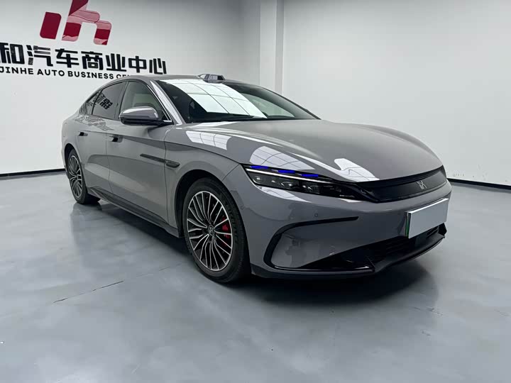 Фото 3 - BYD Han