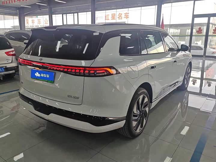 Фото 3 - Dongfeng Yipai eπ 008