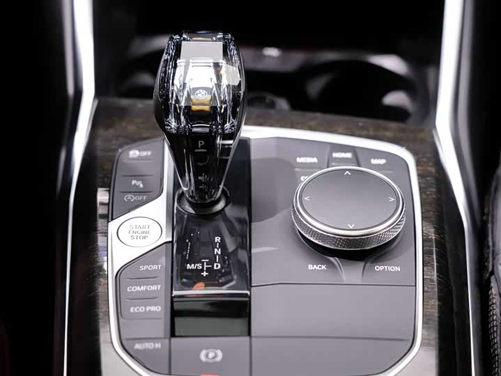 Фото 8 - BMW 3 Series