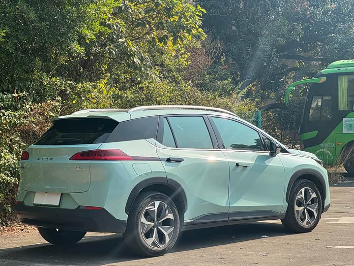 Фото 5 - GAC Aion V