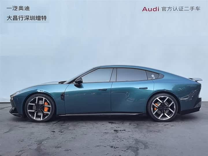 Фото 4 - XPeng P7