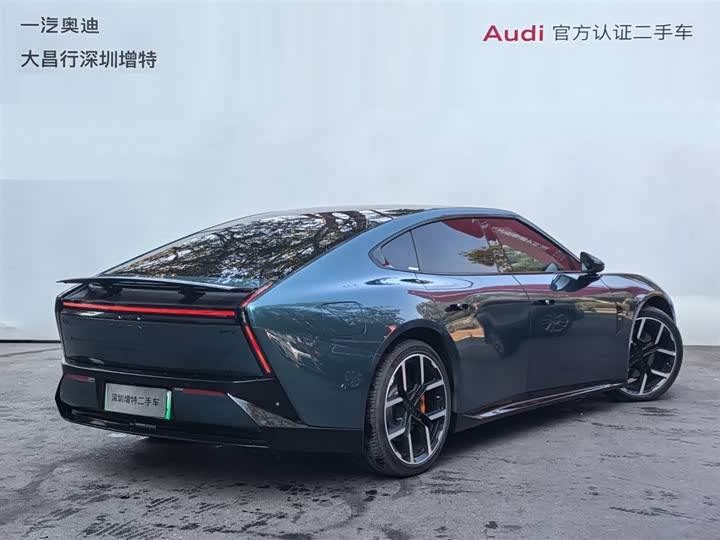 Фото 5 - XPeng P7