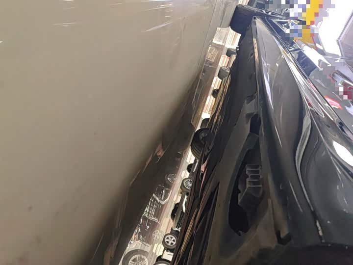 Фото 6 - BMW 5 Series