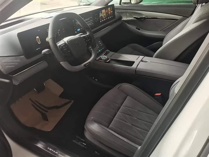 Фото 5 - Voyah Passion