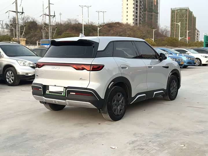 Фото 9 - BYD Yuan Up