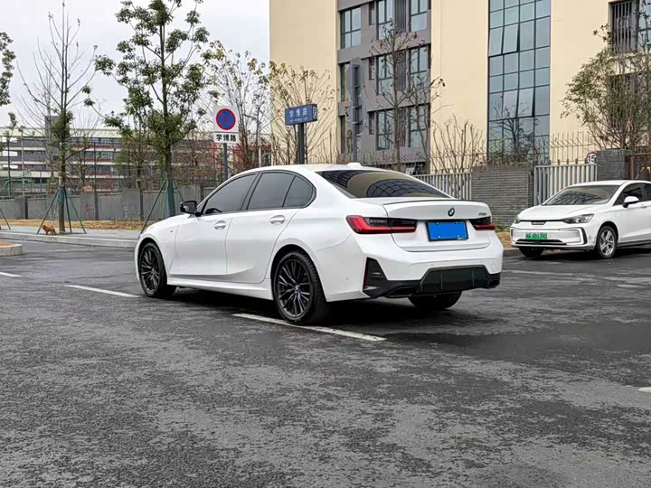 Фото 4 - BMW 3 Series