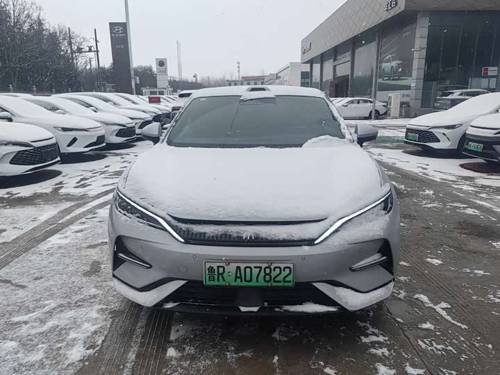 Фото 2 - BYD Song L