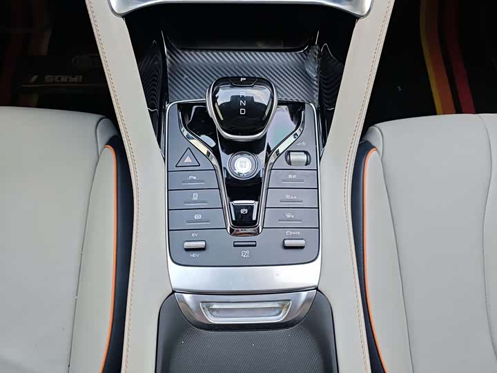 Фото 9 - BYD Song Plus Hybrid/EV