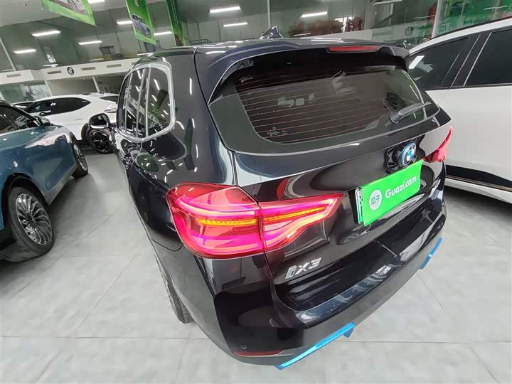 Фото 5 - BMW iX3