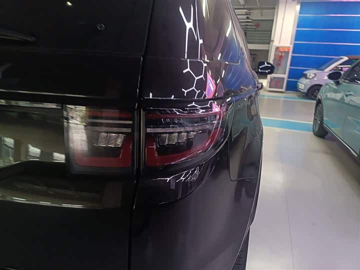 Фото 8 - Land Rover Discovery Sport