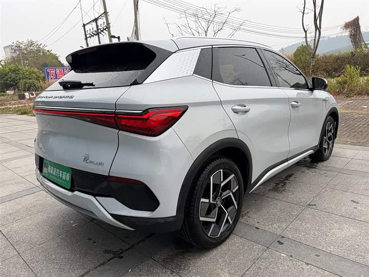 Фото 6 - BYD Yuan Plus