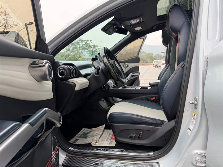 Фото 9 - BYD Yuan Plus