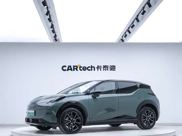 Фото 6 - Zeekr X