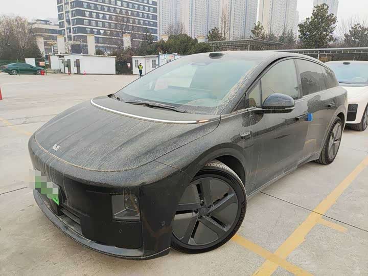 Фото 1 - LiXiang i6