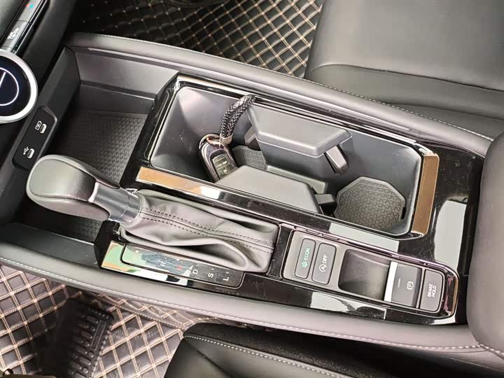 Фото 9 - Honda Inspire