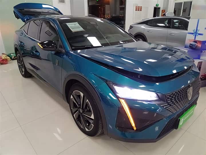 Фото 4 - Peugeot 408X