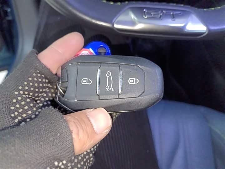 Фото 9 - Peugeot 408X