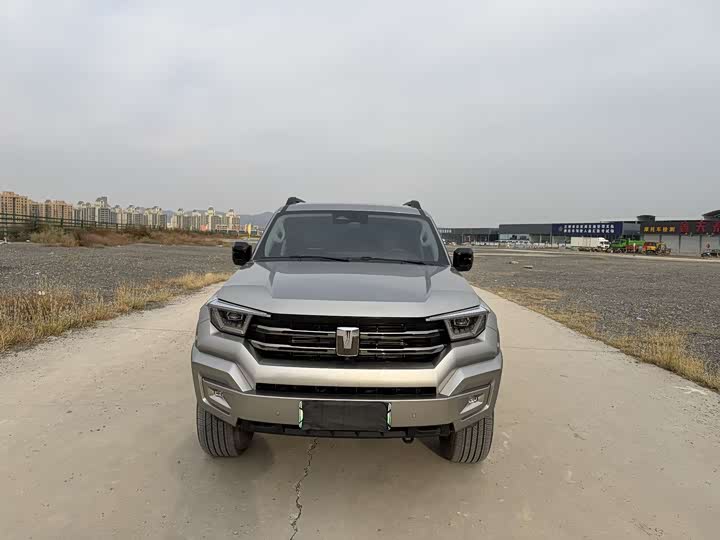 Фото 2 - Tank 400 Hybrid