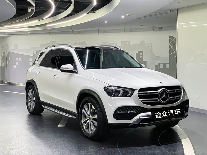 Фото 3 - Mercedes-Benz GLE-Class