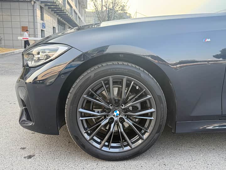 Фото 4 - BMW 3 Series