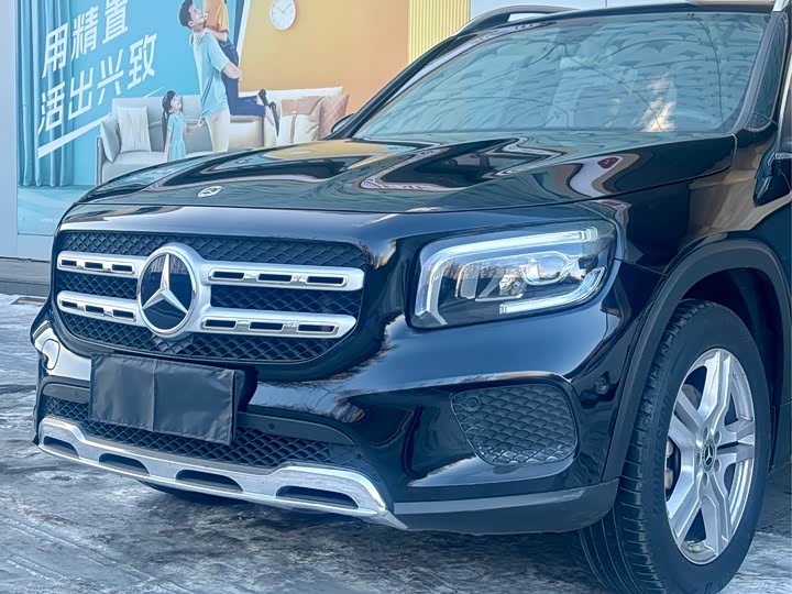 Фото 7 - Mercedes-Benz GLB-Class