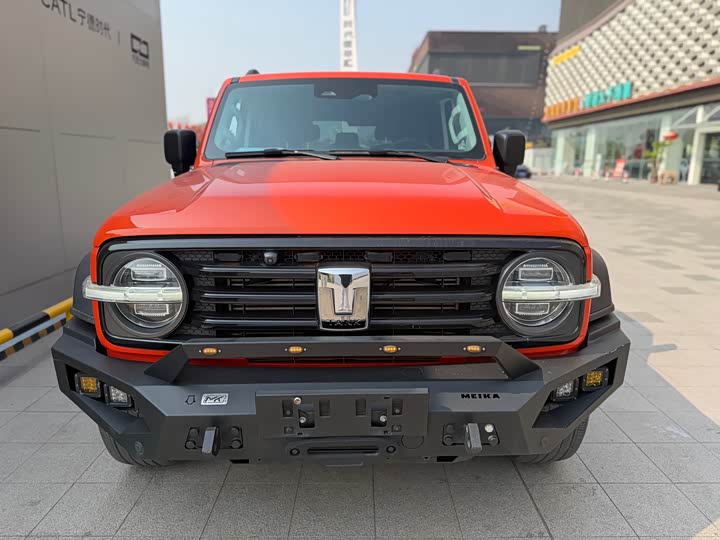 Фото 2 - Tank 300