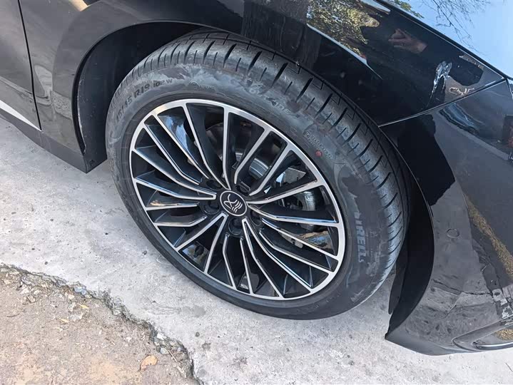 Фото 6 - BYD Han