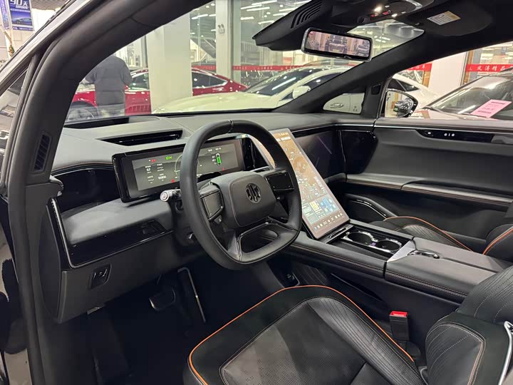 Фото 6 - HiPhi X